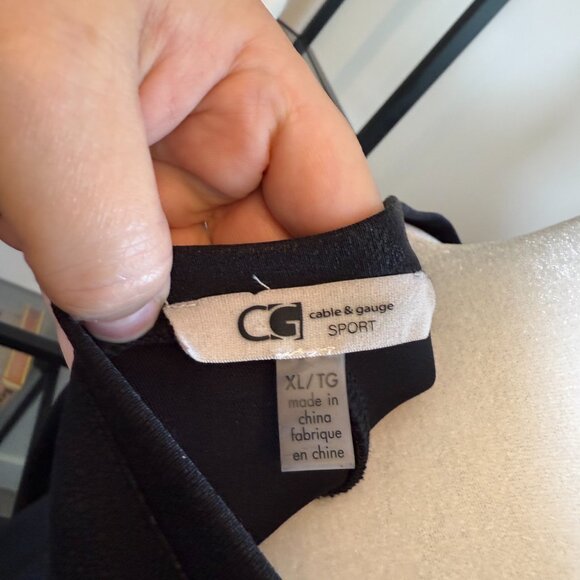 Cable & Gauge Sport Black Tunic – Size XL - Picture 6 of 7